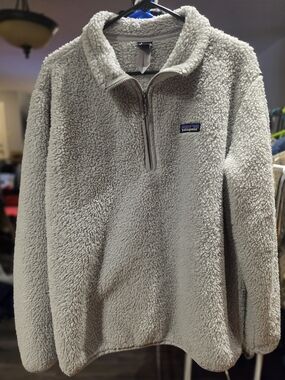 Patagonia Light Gray Sherpa Quarter-Zip Pullover